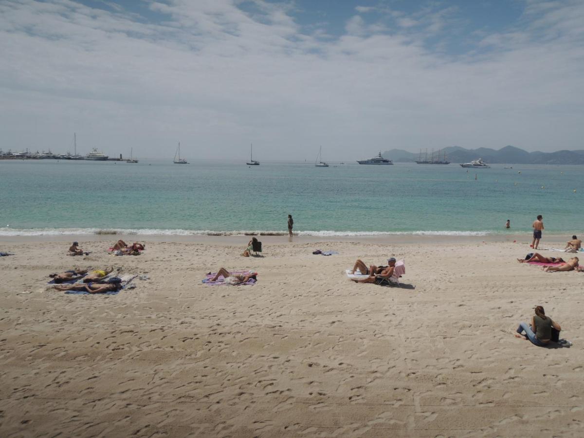 Luxury Family 2Br - Prime Location, Walk To Beach & Shopping, Sunny Balcony - Totolulu Cannes Hoche Exterior photo